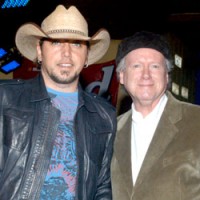 Mid-size Label Artist of the Year Jason Aldean and Robert K. Oermann