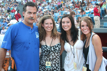 (L-R): Tennessee Titan's head coach Jeff Fisher and Carter's Chord's Becky, Emily and Joanna Robertson