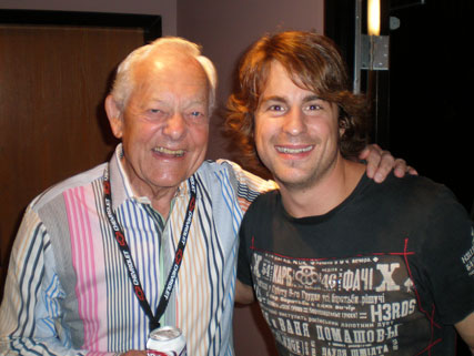 This past weekend Jimmy Wayne had the chance to grab a photo with Bob Schieffer, host of CBS Face The Nation, while on the Brad Paisley tour in the DC area.   