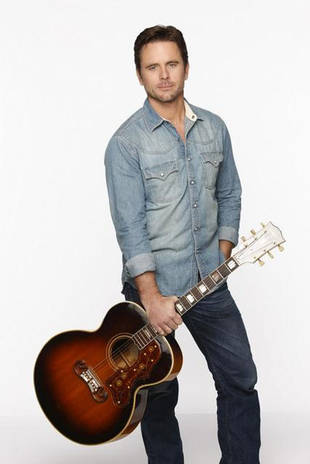 Charles Esten