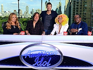 Photo (L-R): Mariah Carey, Keith Urban, Ryan Seacrest, Nicki Minaj and Randy Jackson.