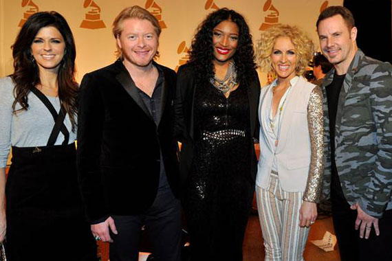 Pictured (L-R): Karen Fairchild, Philip Sweet, Little Big Town; Tamara Taj George (SWV), Kimberly Schlapman and Jimi Westbrook of Little Big Town. Photo: The Recording Academy/Frederick Breedon/WireImage