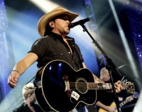 Jason Aldean performed "Dirt Road Anthem" on New Year's Eve