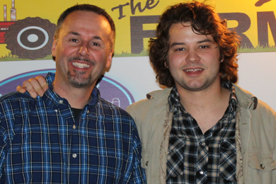 Carnival Musics Brent Cobb recently stopped by WEIO The Farm in Huntingdon, TN to promote his single, Love On Me, which takes our No. 46 position this week. Pictured (L-R): Kelly Green (WEIO GM), Brent Cobb