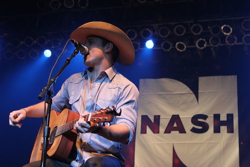 Nash Bash--Dustin Lynch1