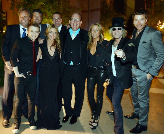 Pictured (L-R): Scott Hendricks (SVP A&R, WMN), Hunter Hayes, Blake Shelton, Ashley Monroe, Peter Strickland(EVP/GM, WMN), John Esposito(President & CEO, WMN), Sheryl Crow, Big Kenny Alphin, Brett Eldredge