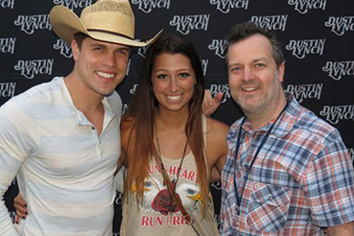 Dustin Lynch recently visited with WWKA/Orlandos Ashley with Broken Bows Scotty O'Brien. Pictured (L-R): Dustin Lynch, Ashley (AJ and Ashley), Scotty OBrien