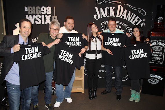 Pictured (L-R): Republic Nashvilles Matthew Hargis, Jimmy Harnen, WSIXs Michael Bryan, Cassadee Pope, WSIXs Anthony Allen and Republic Nashvilles Stacy Blytheprove they are Team Cassadee all the way during a visit to the station.