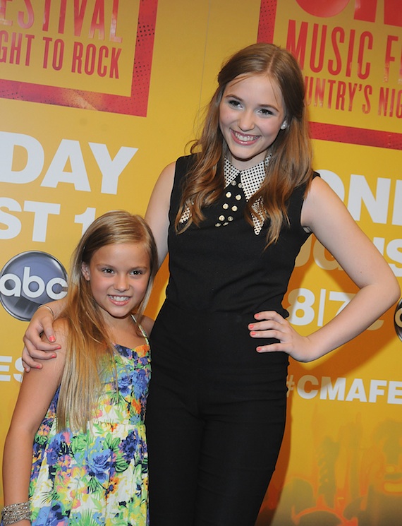 CMA Music Fest Lennon and Maisy