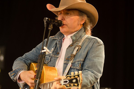 Dwight Yoakam. Photo: Nashville Scene.