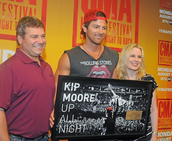 Kip Moore CMA Music Fest