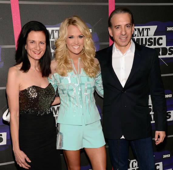 Pictured (L-R):Leslie Fram, SVP Music Strategy, CMT; Carrie Underwood; Van Toffler, President of Viacoms Music & Logo Group. Photo: Getty Images