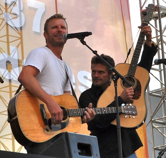 dierks bentley and grascals111