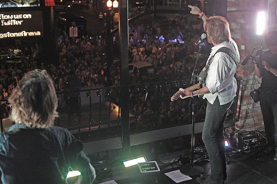 ronnie dunn rooftop