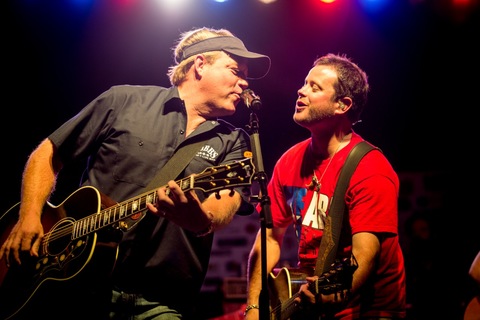 Pictured (L-R): Pat Green and Wade Bowen performing at the 15th Annual Bowen Classic Concert in Waco, TX on June 2 to benefit the rebuilding efforts of the West, Texas community. Photo: Todd Purifoy Photography