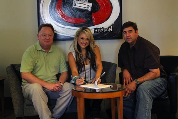 Pictured (L-R): Sony Music Nashville Chairman & CEO Gary Overton, Columbia Nashville artist Leah Turner, Sony Music Nashville A&R exec Jim Catino. Photo Credit:  Brian Kaplan