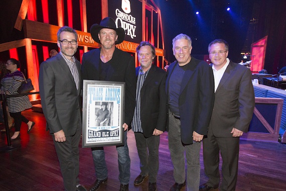 Trace Adkins 10th anniversary trade shot by Chris Hollo-8133 8-23-13111111