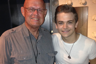 Atlantic/WMN star Hunter Hayes (R) recently visited with WCYQs Mike Hammond (L) in Knoxville for his Lets Be Crazy Tour kickoff. Hayes latest single Everybody's Got Somebody But Me, featuring Jason Mraz, lands at our No. 27 spot this week.