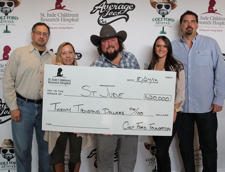 Pictured (L-R): Tony Morreale, V.P. Promotion/Marketing, Average Joes Ent., Teri Watson, Sr. Director, Entertainment Marketing, ALSAC  St. Jude Childrens Research Hospital, Colt Ford, Jamie Reeder, Average Joes Management &  Tournament Coordinator, Rusty Harmon, Average Joes Management & Tournament Director 