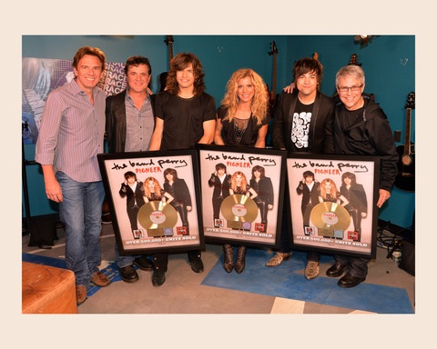 Pictured (L-R): Dann Huff, Scott Borchetta, The Band Perry, Jimmy Harnen