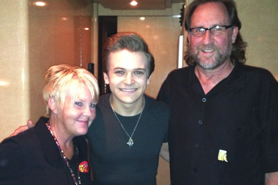 Atlantic/WMNs Hunter Hayes recently played in front of his hometown in Lafayette, LA.  Pictured (L-R): KMDLs Stephanie Crist, Hunter Hayes, and WMNs Mark Niederhauser. 