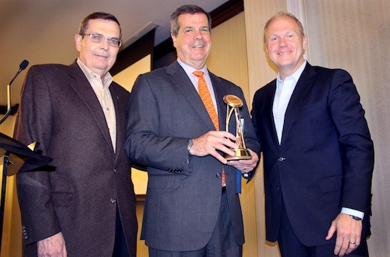 Nasvhille Mayor Karl Dean (center) receives the CMA Founding President's Award from Ed Hardy, CMA Board President (l), and Troy Tomlinson, CMA Board Chairman and President/CEO of Sony/ATV Music Publishing, during the CMA Board of Directors meetings today in Nashville.Photo Credit: Christian Bottorff / CMA