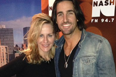 Jake Owen (R) recently celebrated the release of his new album, Days Of Gold, in New York with WNSH's Kelly Ford (L).