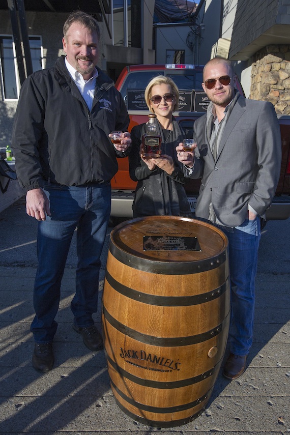 Pictured (L-R): Kellie Pickler, Kyle Jacobs, and Jack Daniels' Jeff Arnett.