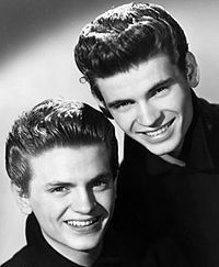 The Everly Brothers (L: Phil, R: Don)