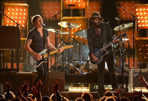 Keith Urban and Gary Clark Jr. perform "Cop Car."