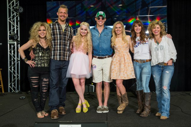 Pictured, left to right: Natalie Stovall, Pete King (Farm Kings), RaeLynn, Dan King (Farm Kings), Laura Bell Bundy, Jolie Sikes and Amie Sikes (Junk Gypsies). (Credit: Matt Blair