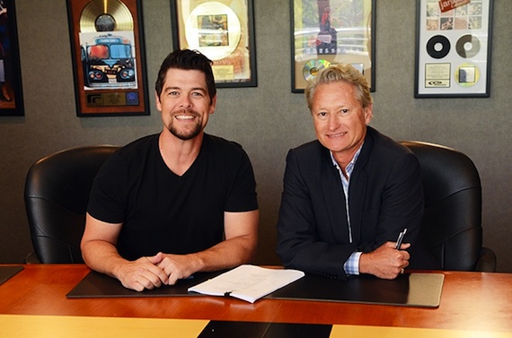 Pictured (L-R): Jason Crabb and Provident president/CEO Terry Hemmings. Photo: Provident