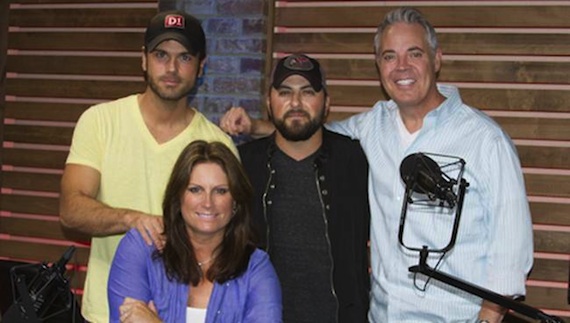 Pictured (L-R): Chuck Wicks, Terri Clark, Farr and Blair Garner.