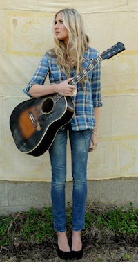 Holly Williams