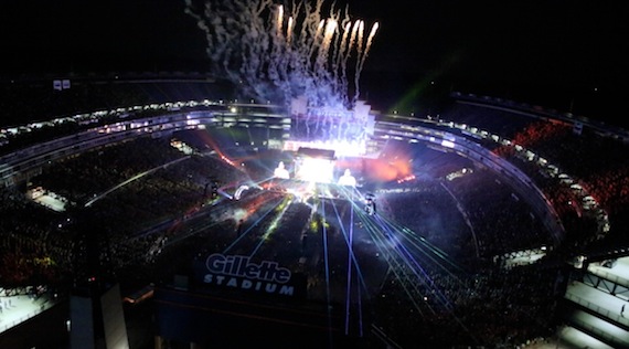 Bryan's concert at Gillette Stadium. Photo: Michael Monaco