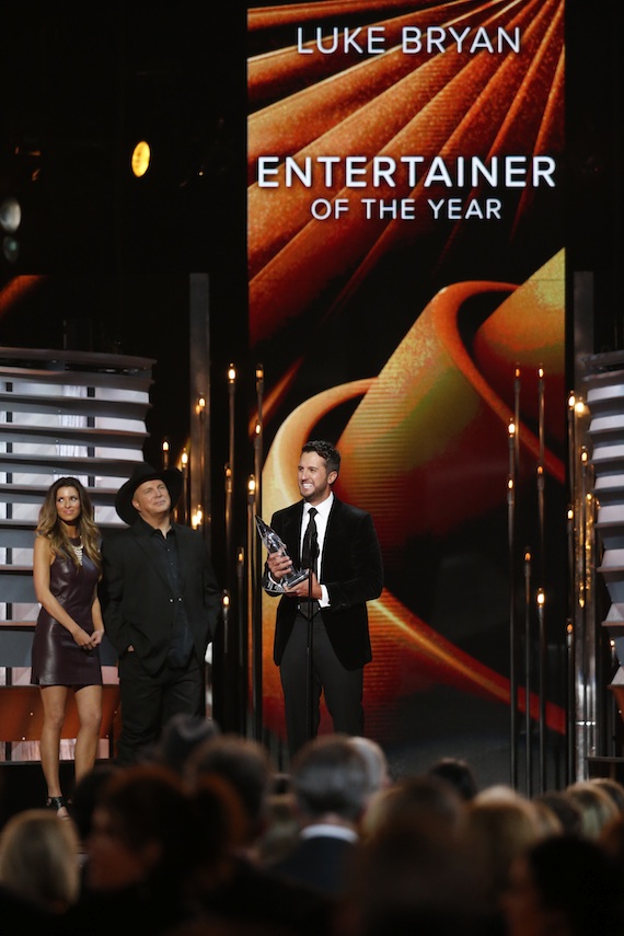 Luke Bryan is named Entertainer of the Year during "The 48th Annual CMA Awards." Photo: John Russell / CMA