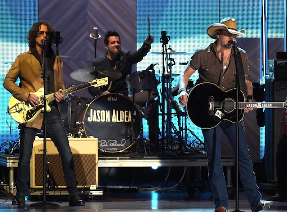 Chris Cornell and Jason Aldean kick off the CMT Artists of the Year.