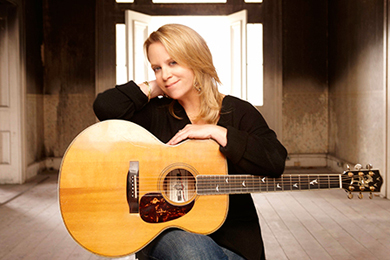 Mary Chapin Carpenter.