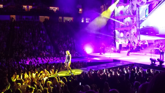 miranda lambert knoxville 2