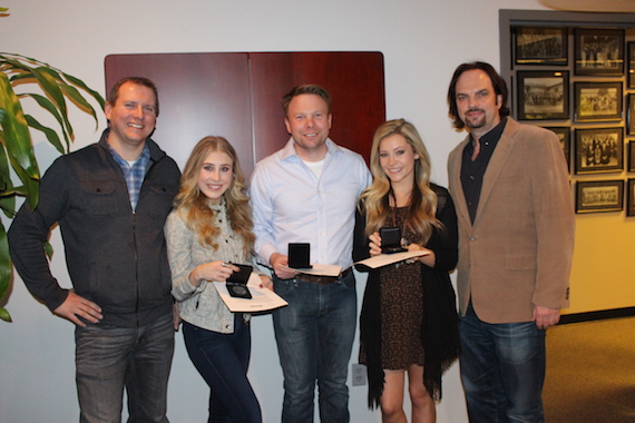 Pictured (L-R): MusicRow Chart Director Troy Stephenson, Maddie Marlow, Aaron Sherz, Taylor Dye, MusicRow Owner/Publisher Sherod Robertson.