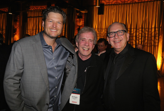 Pictured (L-R): Blake Shelton, Bob Kingsley and WMN,President & CEO,John Esposito. 