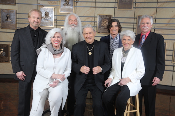 Jim Ed Brown and The Browns (seated, L-R) Bonnie, Jim Ed, and Maxine Brown) and The Oak Ridge Boys (L-R): Duane Allen, William Lee Golden, Richard Sterban, and Joe Bonsall) are the newest inductees of the Country Music Hall of Fame. Grady Martin will be inducted posthumously. Photo: Alan Poizner / CMA