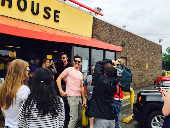 Jake Owen treats fans to lunch at Waffle House to celebrate new single Real Life