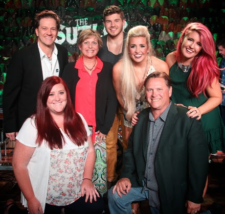 Pictured (L to R): Back Row  Gregory Scott, The Kinkead Entertainment Agency; Julie Devereux, The Kinkead Entertainment Agency; Logan Cain; Taylor Cain; Madison Cain.  Front Row  Paige Zuidema, The Kinkead Entertainment Agency; Bob Kinkead, The Kinkead Entertainment Agency