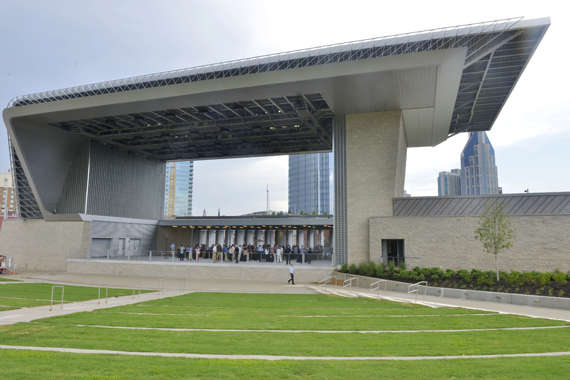 Riverfront Park and Ascend Amphitheater. Photo: Metro Photographic Services.