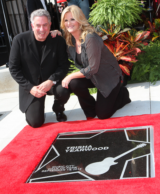 Ken Levitan and Trisha Yearwood. Photo: Bev Moser/Moments by Moser