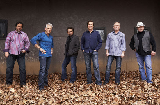 Diamond Rio (l to r): Dana Williams, Jimmy Olander, Marty Roe, Dan Truman, Gene Johnson, Brian Prout. Photo: Russ Harrington