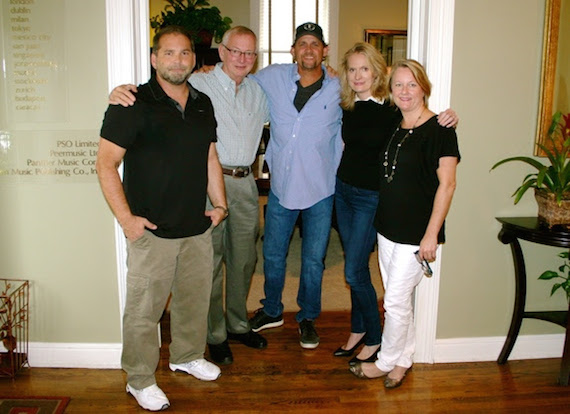 Pictured (L-R) Michael Knox (VP peermusic Nashville), Ralph Peer (Chair & Chief Executive Officer), Neil Thrasher, Mary Megan Peer (Deputy Chief Executive Officer), Kim Wiggins (Senior Creative Director)