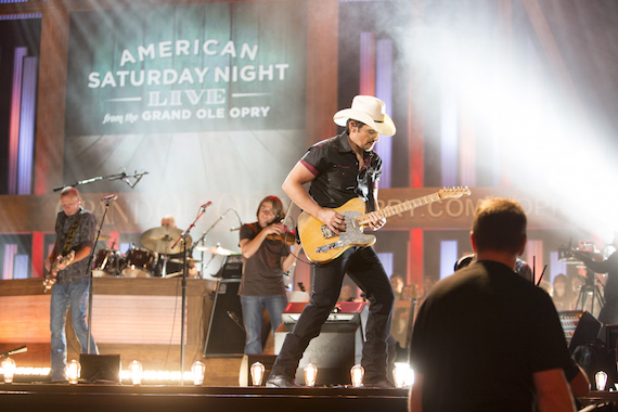 Brad Paisley by Chris Hollo-0122-2- Opry MOVIE