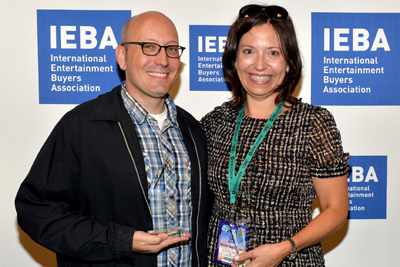 Bridgestone Arena's David Kells and Ryman Auditorium's Sally Williams pose backstage at the Honors and Awards Ceremony . Photo: Jason Davis/Getty Images for IEBA